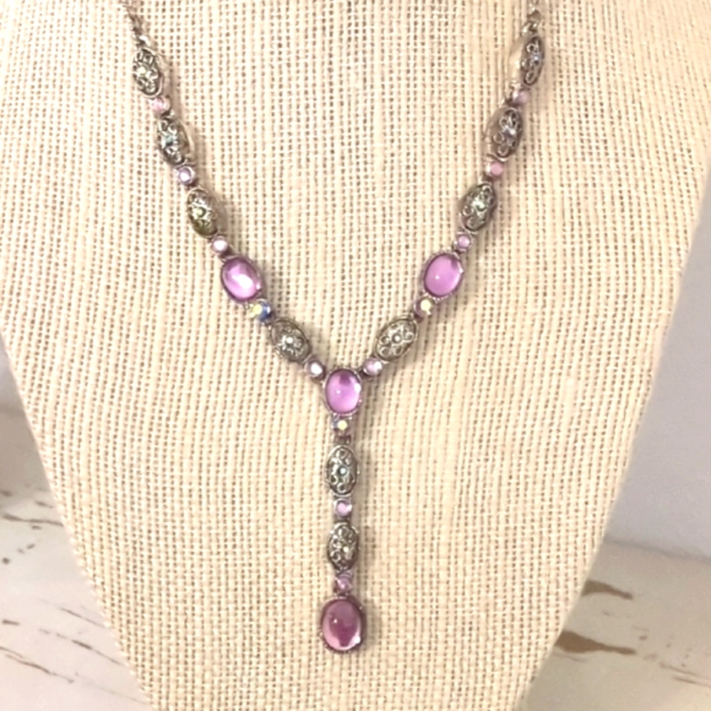Vintage Avon SP Necklace With Pink Oval Crystals And Aurora Filigree Silver Tone - Picture 6 of 8